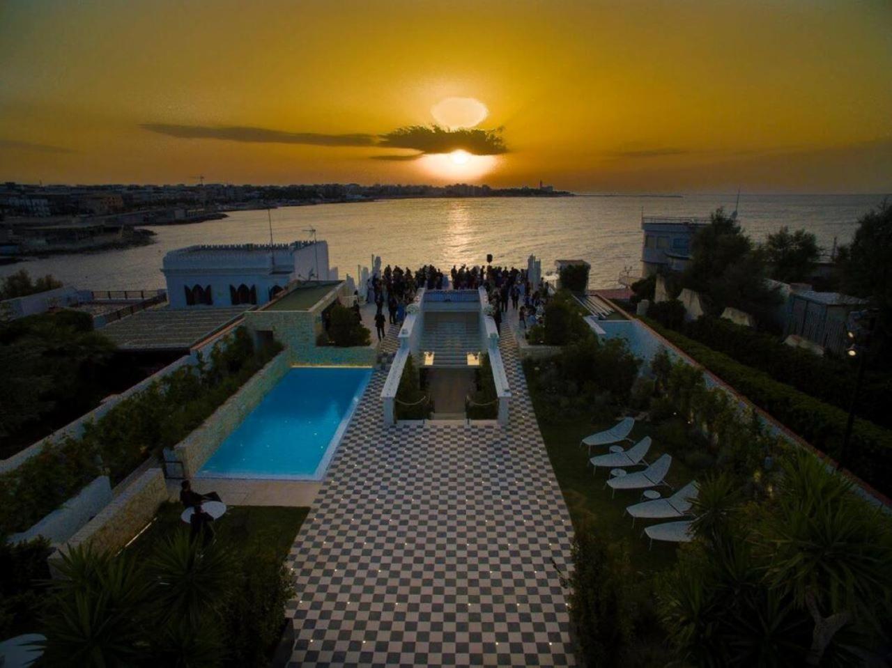 Villa Ascosa - Relais sul Mare Trani Esterno foto